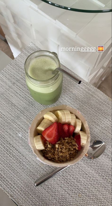 #matcha #icedmatchalatte #acai #acaibowlrecipes #smoothiebowl Iced Matcha Latte, Food Inspo, Matcha Latte, Smoothie Bowl, Acai Bowl, Matcha, Oatmeal, Snacks, Bowl