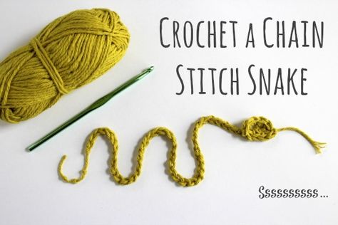 Crochet Snake, Crochet Chain Stitch, Crochet Chain, Snake Pattern, Crochet Bookmarks, Crochet Decoration, Snake Patterns, Crochet Applique, Learn To Crochet