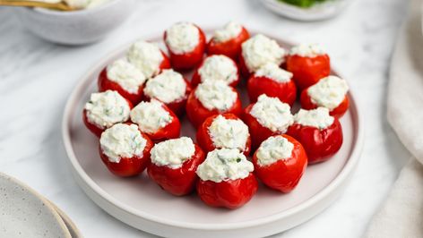 The perfect appetizer is also perfectly simple to make — these stuffed cherry peppers feature a tasty cream filling and only require 15 minutes of prep work. Stuffed Cherry Peppers, Peppadew Peppers Recipes, Cherry Pepper Recipes, Roasted Okra, Culinary Techniques, Popcorn Chicken, Dinner Guest, Cherry Recipes, Fresh Cherries