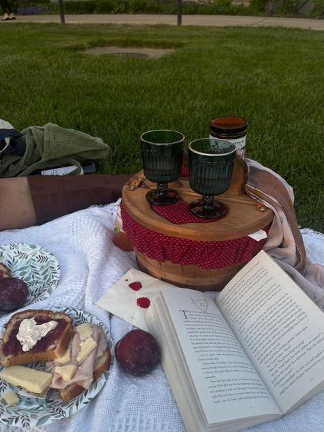 Goth Picnic Aesthetic, Emo Picnic, Cemetery Picnic, Dark Picnic Aesthetic, Grunge Picnic, Spooky Picnic, Gothic Picnic, Graveyard Picnic, Goth Picnic Basket