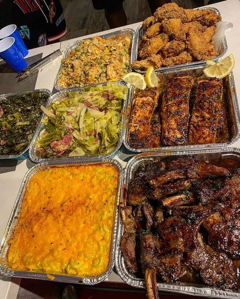 #follow #trendyyslut #foodie #foodblog #food #yummy #tasty #dinner #lunch #blogging #blog #blogger Soul Food Restaurant, Food Near Me, Party Food Buffet, Soul Food Dinner, Food Babe, Catering Menu, Buffet Food, Food Recepie, Food Goals