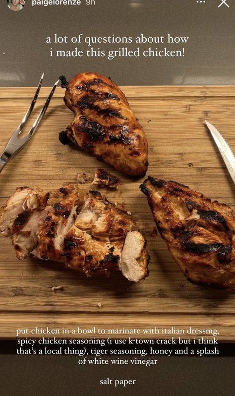 Chicken Aesthetic Food, Meat Aesthetic, Chicken Aesthetic, Chicken Meat, Italian Dressing, Meat Chickens, Spicy Chicken, Food Snapchat, Chicken Seasoning