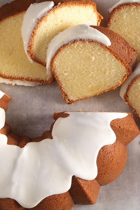 Gluten Free Almond Cake, Gluten Free Cake Recipes, Gluten Free Cake Mixes, Gf Cake, King Arthur Flour Recipes, Almond Flour Cakes, Gluten Free Cake Recipe, Almond Cake Recipe, King Arthur Baking