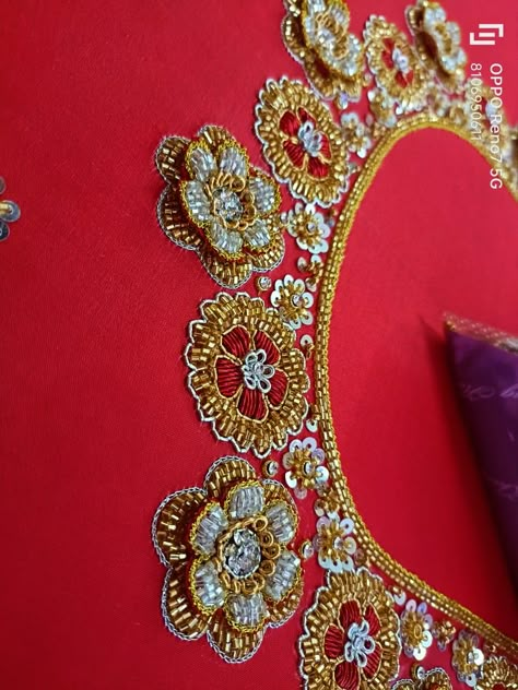 Simple 3d Blouse Design, Simple 3d Aari Work Blouse Design, Beads Maggam Work Blouses, 3d Work Embroidery Blouse, 3d Aari Work Blouse, Maggam Designs, Maggam Blouses, Patch Work Blouse Designs, Latest Bridal Blouse Designs