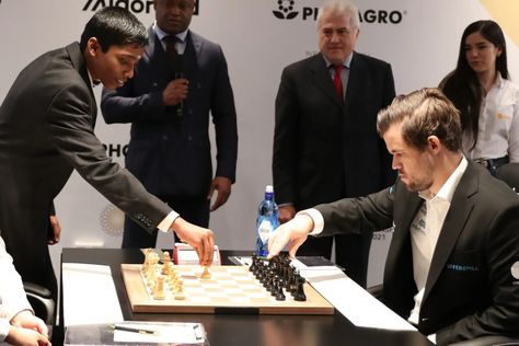 Rameshbabu Praggnanandhaa Defeats Chess World Champion Magnus Carlsen - The New York Times Chess Competition, Magnus Carlsen, The Gambit, Middle Of The Night, Championship Game, World Champion, My Photo Gallery, World Championship, Ny Times