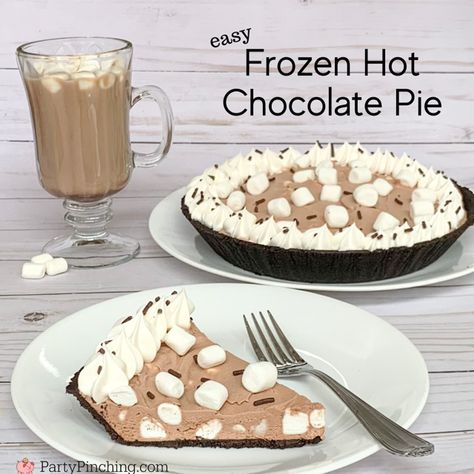 Frozen Hot Chocolate Pie Frozen Hot Chocolate Pie, Frozen Pie Recipes, Hot Chocolate Pie, Easy Chocolate Pie Recipe, Frozen Hot Chocolate Recipe, Hot Chocolate Desserts, Summer Pie Recipes, Easy Chocolate Pie, Chocolate Pie Recipe