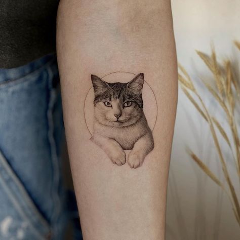 Cat Eye Tattoos, Cat Face Tattoos, Tattoo Gato, Cat Portrait Tattoos, Octopus Tattoo Sleeve, Cat Tatto, See Tattoo, Dog Memorial Tattoos, Peacock Feather Tattoo