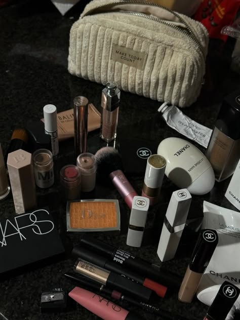 2024 Vision Board Aesthetic Makeup, Makeup Products Aesthetic Dark, Makeup Supplies Aesthetic, Dark Feminine Makeup Products, Makeup Aesthetic Products Black, Makeup Asthetic Products, Girlish Aesthetic, Beauty Shelf, Cosmetics Aesthetic