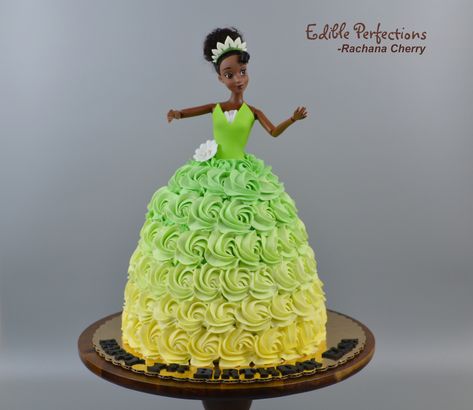 Tiana Doll Cake, Tiana Cake, Tiana Doll, Barbie Doll Birthday Cake, Prince Cake, Doll Birthday Cake, Barbie Doll Cakes, Summer Birthday Party, Barbie Cake