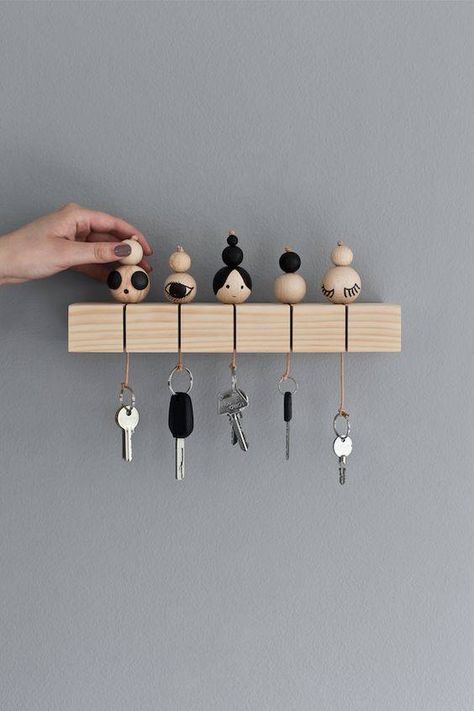 Key Holder Diy, Koti Diy, Dekor Diy, Diy Holz, Living Room Diy, Décor Diy, Hand Crafted Gifts, Diy Home Crafts, Diy Wood