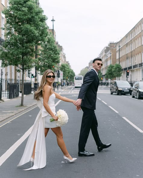 An Understatedly Chic and Beautiful Ceremony in London✨ Charlotte and Kieffer marked their 10th year together by exchanging vows in a heartfelt ceremony at the historic Old Marylebone Town Hall in London. With their families and beloved dog Bella around, the couple celebrated a legal union that set the stage for their lavish wedding in Rome, Italy. «We wanted our London legal ceremony to be a vibe and something we would look back at and remember. We loved this day, and it really showed that... Mejuri Rings, Old Marylebone Town Hall, London Elopement, Images Of Couples, Marylebone Town Hall, Wedding In Rome, City Hall Wedding Photos, Photoshoot London, Registry Wedding