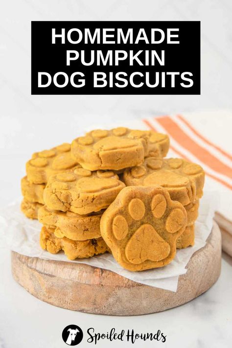 Dog Treats With No Peanut Butter, Pumpkin Biscuits For Dogs, Homemade Dog Treats Silicone Mold, Non Refrigerated Dog Treats, Homemade Dog Breakfast, Healthy Baked Dog Treats, Dog Treats For Silicone Molds, Dog Treats Made In Silicone Molds, Dog Biscuits Homemade Pumpkin