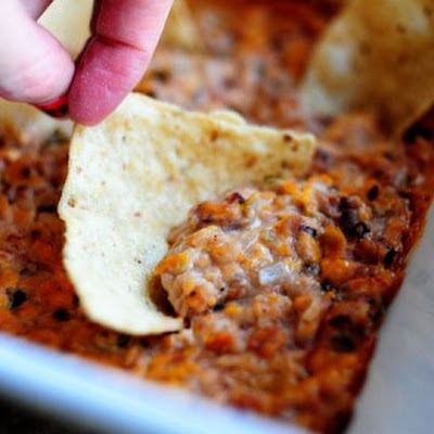 Black-Eyed Pea Dip -Pioneer Woman @keyingredient #cheese #cheddar Black Eyed Peas Dip Recipe, Black Eye Pea Dip, Black Eye Pea, Black Eyed Pea Dip, Pea Dip, Black Eyed Pea, Pioneer Woman Recipes, Dip Recipe, Black Eyed