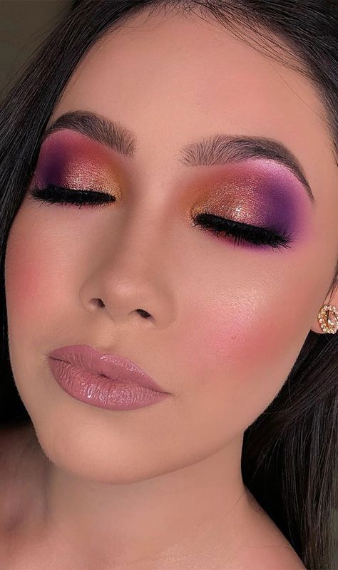 Beautiful Makeup Ideas For Wedding And Any Occasion Culture Pallete Juvias, Colourful Make Up Looks, Makeup Ideas Colourful, Colourful Wedding Makeup, Colourful Eye Makeup Looks, Colourful Bridal Makeup, Colourful Makeup Ideas, Glam Makeup Looks Wedding, Colorful Bridal Makeup