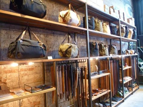 Retail Wall Display Ideas, Out Of Africa Style, Wall Display Ideas, Retail Wall Displays, Rak Display, Drawing Furniture, Retail Store Interior Design, Retail Store Interior, Retail Displays