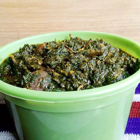 One of Africa's most popular delicacies Soup Pictures, Afang Soup, Seaweed Salad, Soup Bowl, Green Beans, Most Popular, Salad, Bowl, Ethnic Recipes