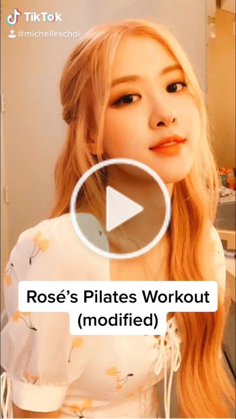 Rose Blackpink Workout Routine, Korean Figure Workout, Rose Blackpink Workout, Korean Pilates Workout, Blackpink Lifestyle, Kpop Routine, Pink Diet, Korean Workout, How To Dance Better