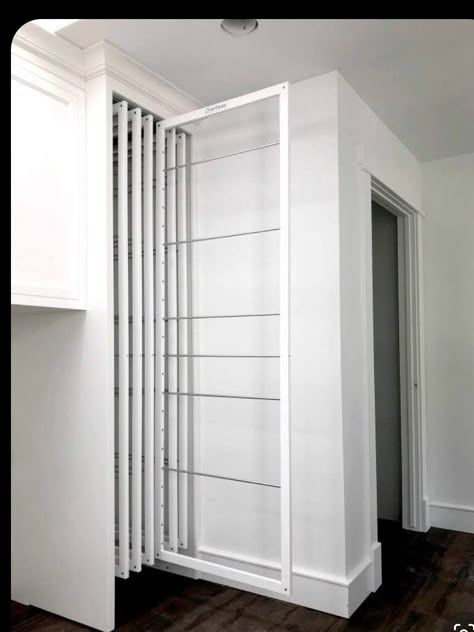 Drying Cupboard, Laundry Room Ideas Small Space, Drying Room, Dream Laundry Room, Mudroom Laundry Room, Laundry Room Layouts, Laundry Room Renovation, Laundry Design, Modern Laundry Rooms