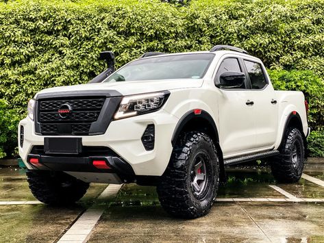 Lifted Nissan Frontier, Nissan Navara 4x4, Frontier Np300, Nissan Frontier 4x4, 2023 Gmc Sierra, Toyota Tundra Lifted, Nissan Np300, Vw Ideas, Full Size Pickup Truck