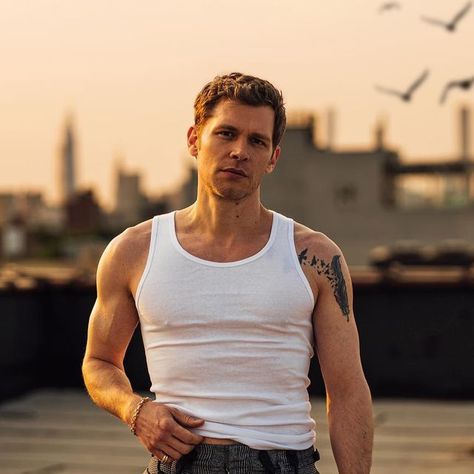 Joseph Morgan Tattoo, Joseph Morgan Instagram, White Male Actors, Popular Celebrity Crushes, Joseph Morgan Aesthetic, Joseph Morgan Photoshoot, Jozef Morgan, Klaus Vampire, Numero Netherlands