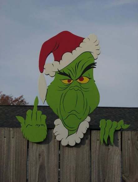 Immagini Grinch, Funny Grinch, Grinch Decorations, Grinch Christmas Party, Whoville Christmas, Grinch Christmas Tree, Grinch Christmas Decorations, Christmas Yard Art, Christmas Grinch