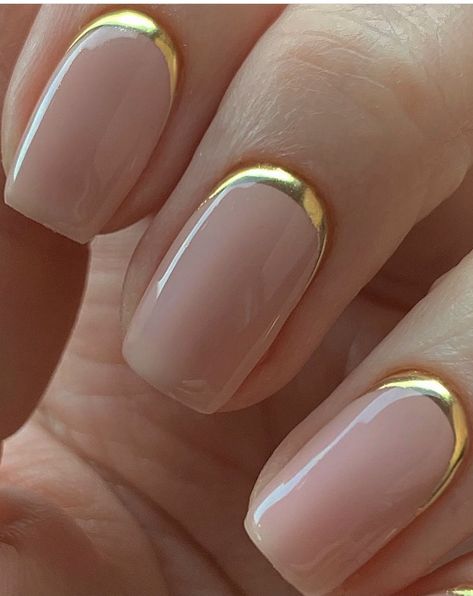 Nail Colors Autumn, Gold Toe Nails, Halo Nails, French Tip Gel Nails, Champagne Nails, Ombre Nail Art Designs, Nails For Bride, Art Designs Ideas, Stripped Nails