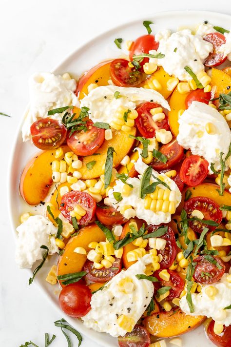 Peach, Tomato & Corn Salad with Burrata - Serve Sunshine Salad With Burrata, Corn Tomato Salad, Summer Corn Salad, Summer Eating, Boat Food, Corn Salad, Corn Salads, Summer Dinner, Healthy Summer