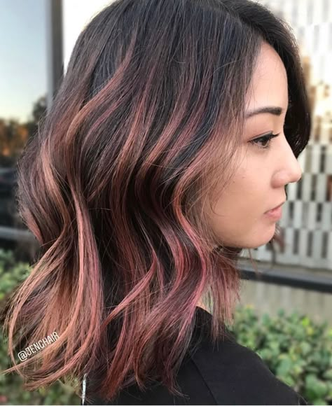 Rose Gold Rose Gold Shoulder Length Hair, Dark Brown Rose Gold Balayage, Dark Rose Gold Hair Balayage, Dark Hair Rose Gold Highlights, Dark Hair Rose Gold Balayage, Rose Gold Hair With Lowlights, Peekaboo Hair Rose Gold, Rose Gold For Brunettes, Black Hair Rose Gold Highlights