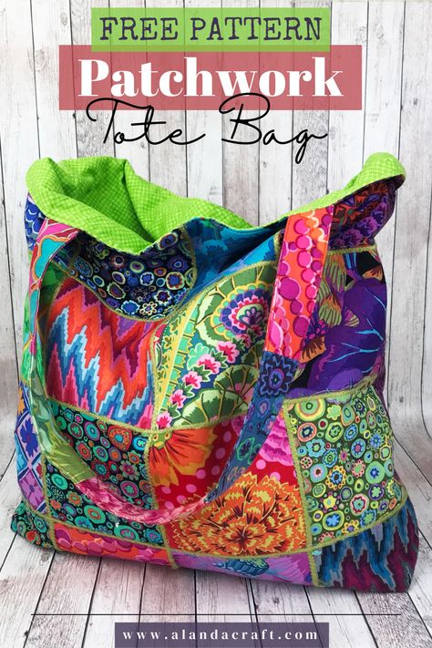 Mondo Bag Tutorial Free Pattern, Sew Shopping Bag, Charm Pack Tote Bag Pattern, Charm Square Projects, Fabric Bags Pattern Free Sewing Projects, Patchwork Tote Bags Free Pattern, Quilt Bags And Totes Patterns, Bags To Make, Fat Quarter Tote Bag Free Pattern