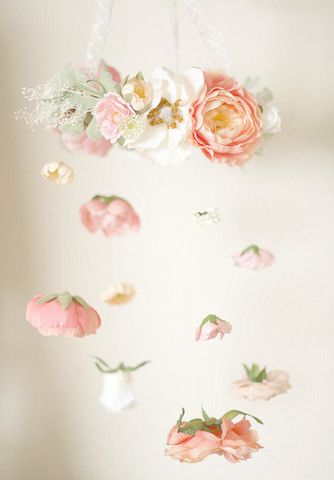 Nursery Design Girl, Diy Baby Mobile, Flower Mobile, Flower Chandelier, Baby Hamper, Floral Nursery, Baby Diy, Baby Time