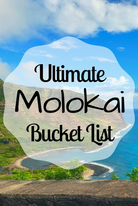 Hawaii Vacation Outfits, Beach Travel Essentials, Molokai Hawaii, Hawaii Trip Planning, Hawaii Packing List, Hawaii Packing, Packing Travel, Hawaii Things To Do, Vacation Hawaii