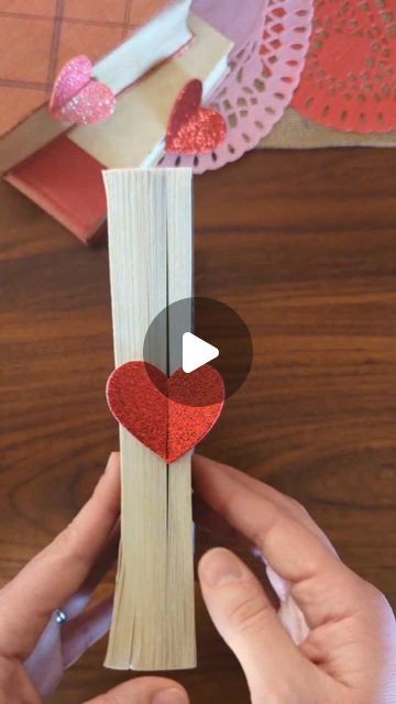 Studio Rosie on Instagram: "Heart Bookmark inspired by @happy_art_journal 📚  I just love this DIY heart bookmark idea from @happy_art_journal! Rosie and I made a bunch of these bookmarks to put in books on our bookcase. Such a great Valentine's Day craft, especially for my little kindergartner who is starting to love reading! 🥰  #recycleandplay @recycleandplay #recyclemeplay @recyclemeplay #craftcreateandmake #easycrafts #kidscrafts #papercrafts #diyvalentine #valentinesdaygift" Valentines Day Bookmarks, Crafts To Gift, Valentine Activity, Valentines Bookmarks, Library Crafts, Heart Bookmark, Diy Heart, Instagram Heart, Heart Diy