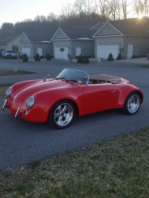 Porsche 356 Replica, Porsche Replica, Side Curtains, Van Volkswagen, Concept Cars Vintage, Replica Cars, Porsche 356 Speedster, Vw Sedan, Vw Engine