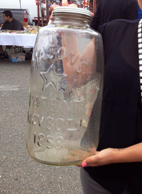 My giant 4 gallon mason jar I got today at the Long Beach Antique Market. Antique Dishes Collectible, Gallon Mason Jars, Change Jar, Large Mason Jars, Vintage Mason Jars, Antique Dishes, Country Decor Rustic, Antique Glassware, Ball Jars