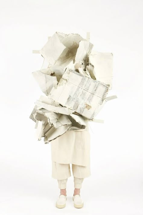 Deconstructing Genderless Fashion - Aesthetic Couture David Curtis, Deconstructed Shirt, Strange Fashion, Deconstruction Fashion, Soft Sculpture Art, Fashion Portfolio Layout, Deconstructivism, Textile Art Dolls, Sculptural Fashion