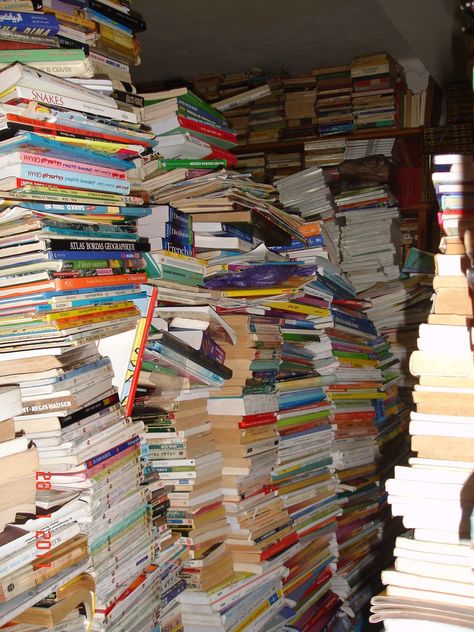 Hoarding books...this will be me in a few years! Book Hoarding, House Of Leaves, Flooded House, Trying To Survive, Clutter Control, Shelving Solutions, Tumblr Rooms, Messy Room, Extreme Couponing