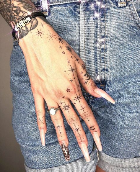 Badass Hand Tattoos For Women, Galaxy Hand Tattoo, Star Hand Tattoos For Women, Hand Tattoos Stars, Stars Hand Tattoo, Edgy Hand Tattoos, Sleave Ideas Woman, Hand Tats For Women, Pretty Hand Tattoos For Women