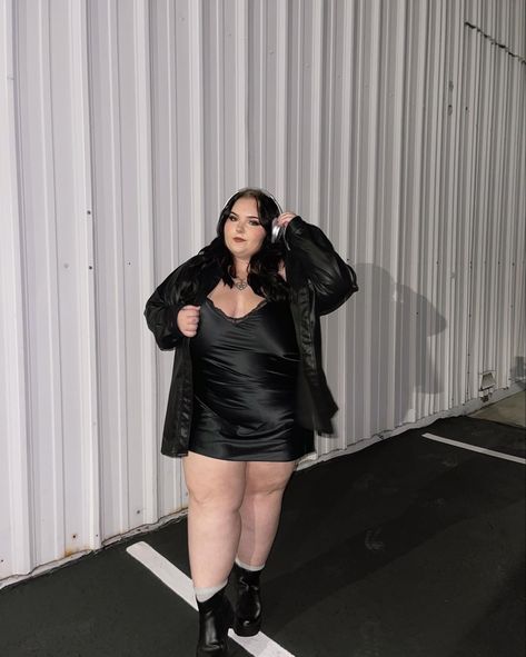 Y2k Club Outfits Plus Size, Dark Feminine Plus Size Outfits, Rockstar Girlfriend Plus Size, Rockstar Girlfriend Aesthetic Plus Size, Dark Feminine Plus Size, Plus Size Rockstar Girlfriend, Dark Coquette Plus Size, Plus Size Dark Fashion, Coquette Plus Size