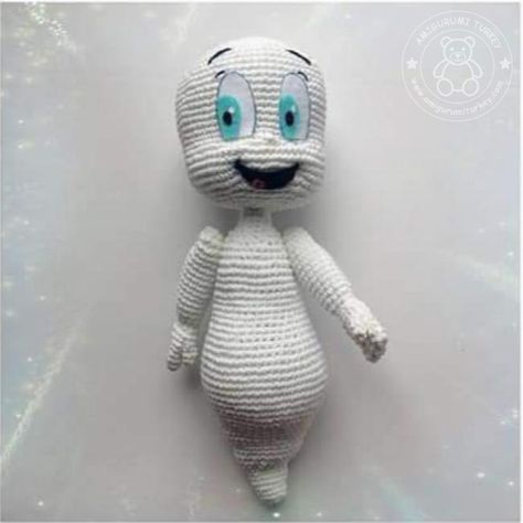 Amigurumi Casper Hayalet Tarifi Crochet Pour Halloween, Diy Crochet Patterns, Casper The Friendly Ghost, Crochet Tools, Friendly Ghost, Crochet Animal, Animal Patterns, Handmade Plush, Crochet Animal Patterns