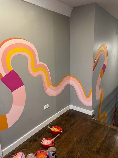 This squiggly line mural brings so much life to these gray walls. Check out my website for more mural inspiration! Line Mural, Playroom Paint, Mural Inspiration, Office Mural, Wall Murals Diy, Gray Walls, Accent Walls In Living Room, Diy Stairs, Camper Renovation