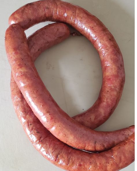 How To Make Smoked Polish Sausage Homemade Polish Sausage Recipes, How To Make Polish Sausage, How To Make Smoked Sausage, Homemade Smoked Sausage Recipes, Diy Sausage Recipes, Wild Boar Sausage Recipes, Onion Sausage Recipes, Homemade Smoked Sausage, Farmers Sausage Recipes