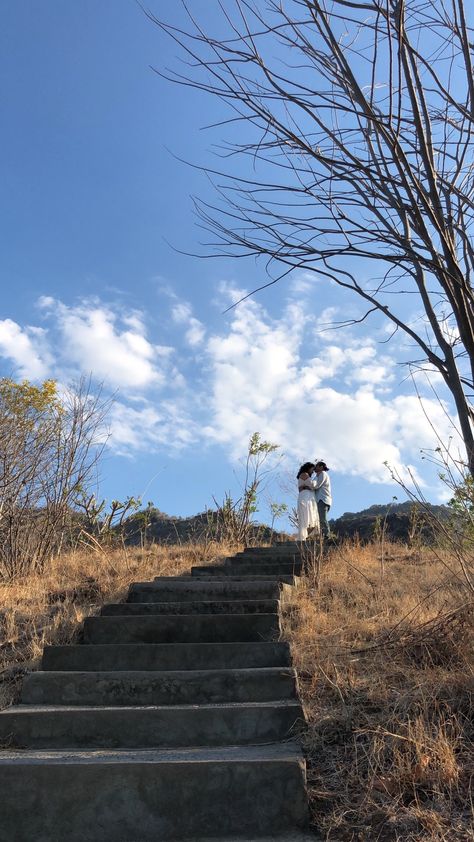 Unedited unfiltered pre-wedding photo in Bukit Kursi, Singaraja, Bali, Indonesia  Taken with iPhone X Raw Wedding Photos, Raw Unedited Photos, Unedited Photos, Raw Photo, Pre Wedding Photos, Photos Ideas, Alchemy, Iphone X, Wedding Photo