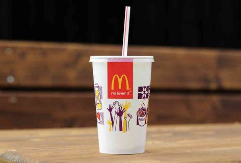 Why McDonald's is The Place Where Coke Tastes So Good - Thrillist Fast Food Facts, Mcdonald Menu, Famous Desserts, Dessert Items, Dairy Desserts, Ice Milk, Desserts Menu, Fast Food Chains, Soda Fountain