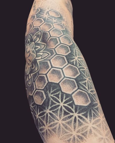 Honeycomb Dotwork Tattoo, Faded Geometric Pattern Tattoo, Negative Space Honeycomb Tattoo, Geometric Shading Tattoo, Geometric Filler Tattoo Patterns, Hexagon Neck Tattoo, Honeycomb Tattoo Sleeve Filler, Honeycomb Filler Tattoos, Honey Comb Tattoo Sleeve Filler