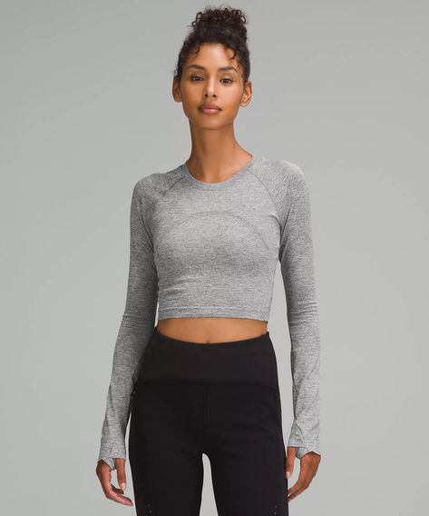 Swiftly Tech Cropped Long-Sleeve Shirt 2.0 | Women's Long Sleeve Shirts | lululemon Lulu Shirts, Freshman Outfits, Lululemon Crop Top, Dream Self, Lululemon Long Sleeve, Teaching Shirts, Technical Clothing, Shorts Lululemon, Tech Shirt