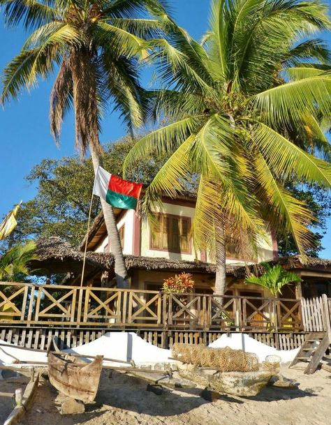 Madagascar Aesthetic, Madagascar Culture, Madagascar Island, Nosy Be Madagascar, Madagascar Country, Desert Climate, Friend Vacation, Socotra, Adventure Travel Explore