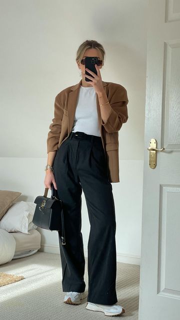 Office Outfits Women Trainers, Tailor Trousers Women, Smart Casual Neutral Outfits, Trousers And Trainers Outfit, Blazer With Trousers Women, Trousers With Belt Outfit, London Smart Casual Outfit Women, Tailored Trousers Outfit Casual, Black Trousers Outfit Casual Winter