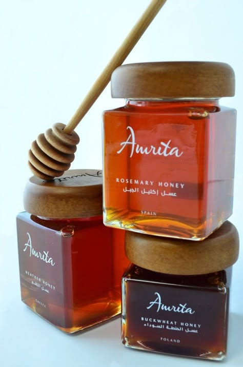 Honey Packaging Ideas, Honey Packaging Design, Honey Business, Honey Branding, Rosemary Honey, Honey Ideas, Honey Label Design, Honey Labels, Honey Store