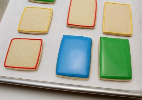 Lego Cookies Ideas, Lego Cookies Royal Icing, Lego Cookies Decorated, Lego Treats, Lego Sugar Cookies, Lego Party Printables, Lego Party Ideas, Lego Cookies, Food Favors