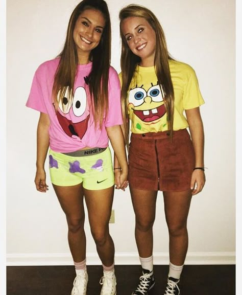 Halloween Costumes Women Scary, Friend Costumes, Cute Group Halloween Costumes, Halloween Costumes For Teens Girls, Bff Halloween Costumes, Best Friend Halloween Costumes, Halloween Coustumes, Duo Halloween Costumes, Costumes For Teens